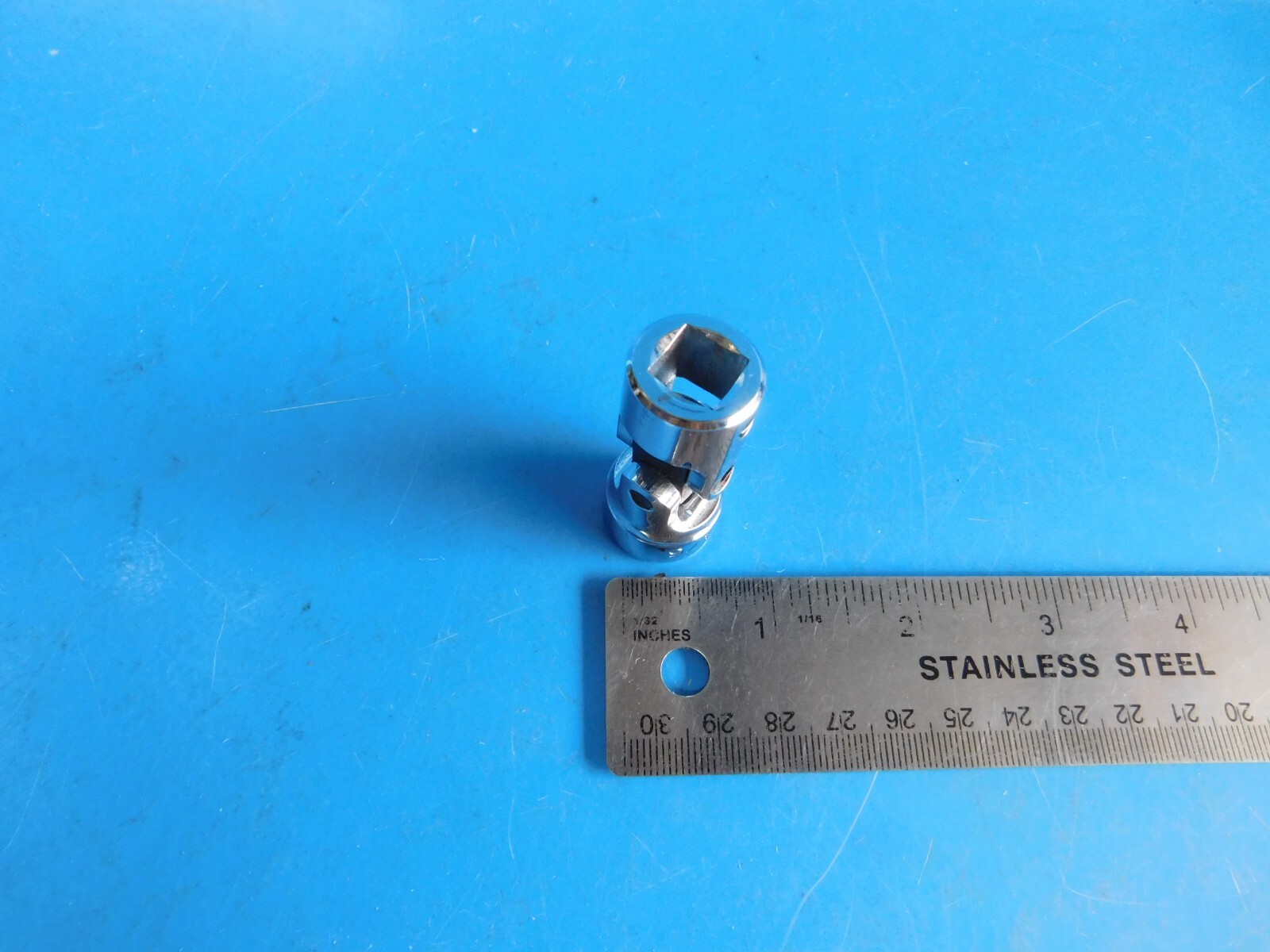 USED,MAC TOOLS » 9/16 » 3/8 IN. DR. UNIVERSAL SOCKET, PART #XU186