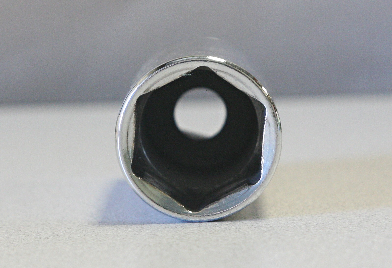 SNAP-ON 1/2″ DRIVE, 6 POINT, SAE, 1″ DEEP SOCKET, TS321. LIKE NEW