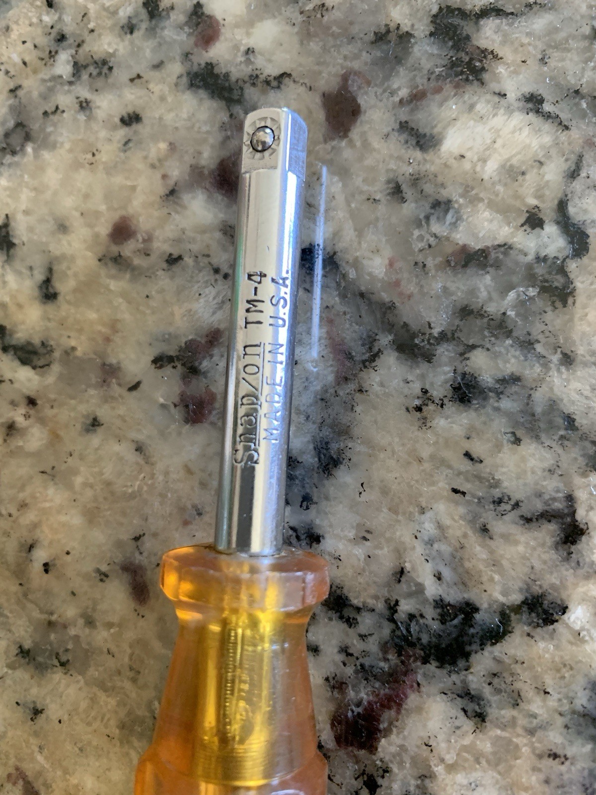 🟡 Vintage Super Snap-On TM4 1/4″ Socket Shank Driver CLEAR AMBER HANDLE