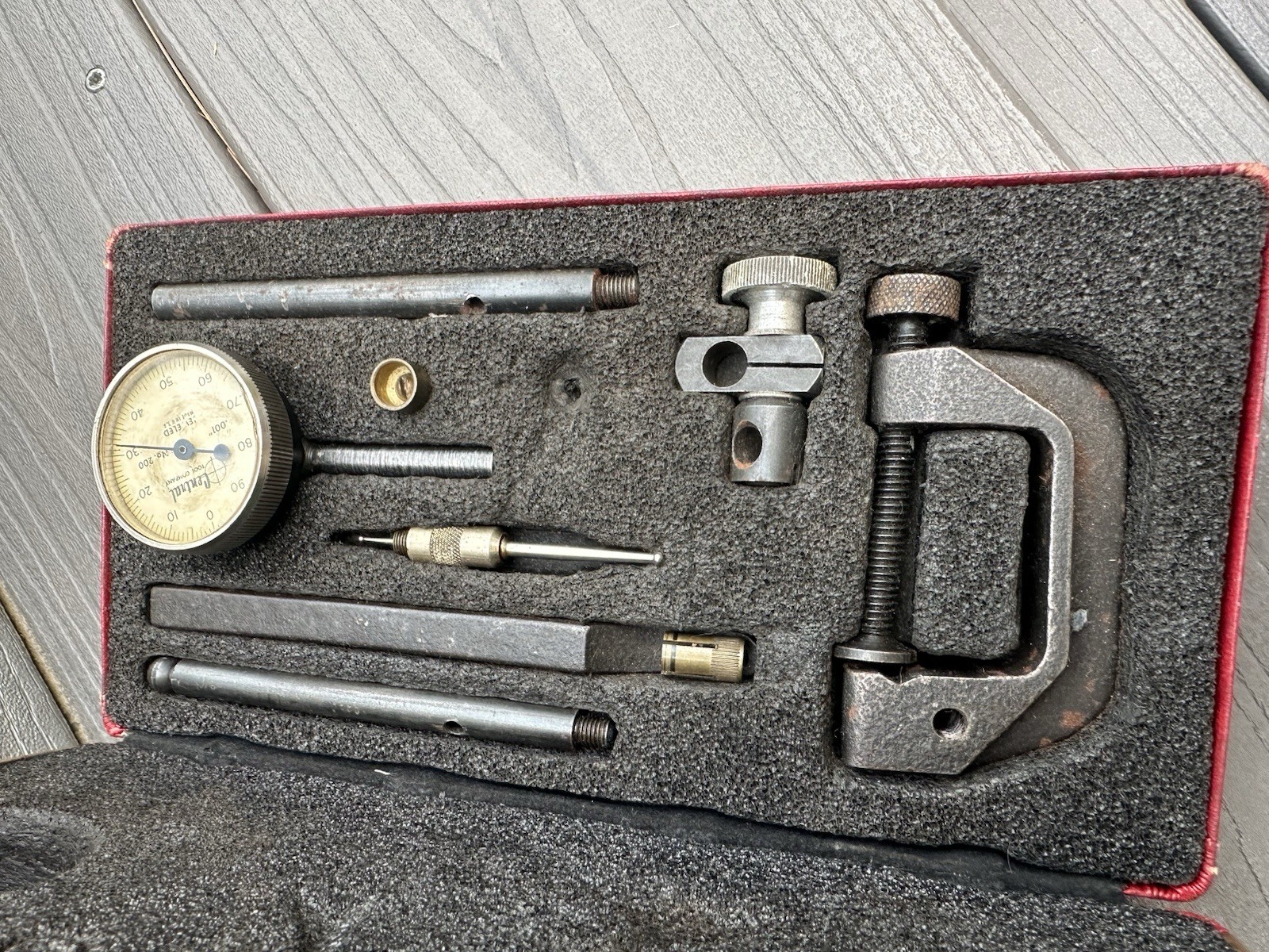 CENTRAL TOOLS No. 200 –  DIAL INDICATOR MEASURING SET W/CASE *MINT*