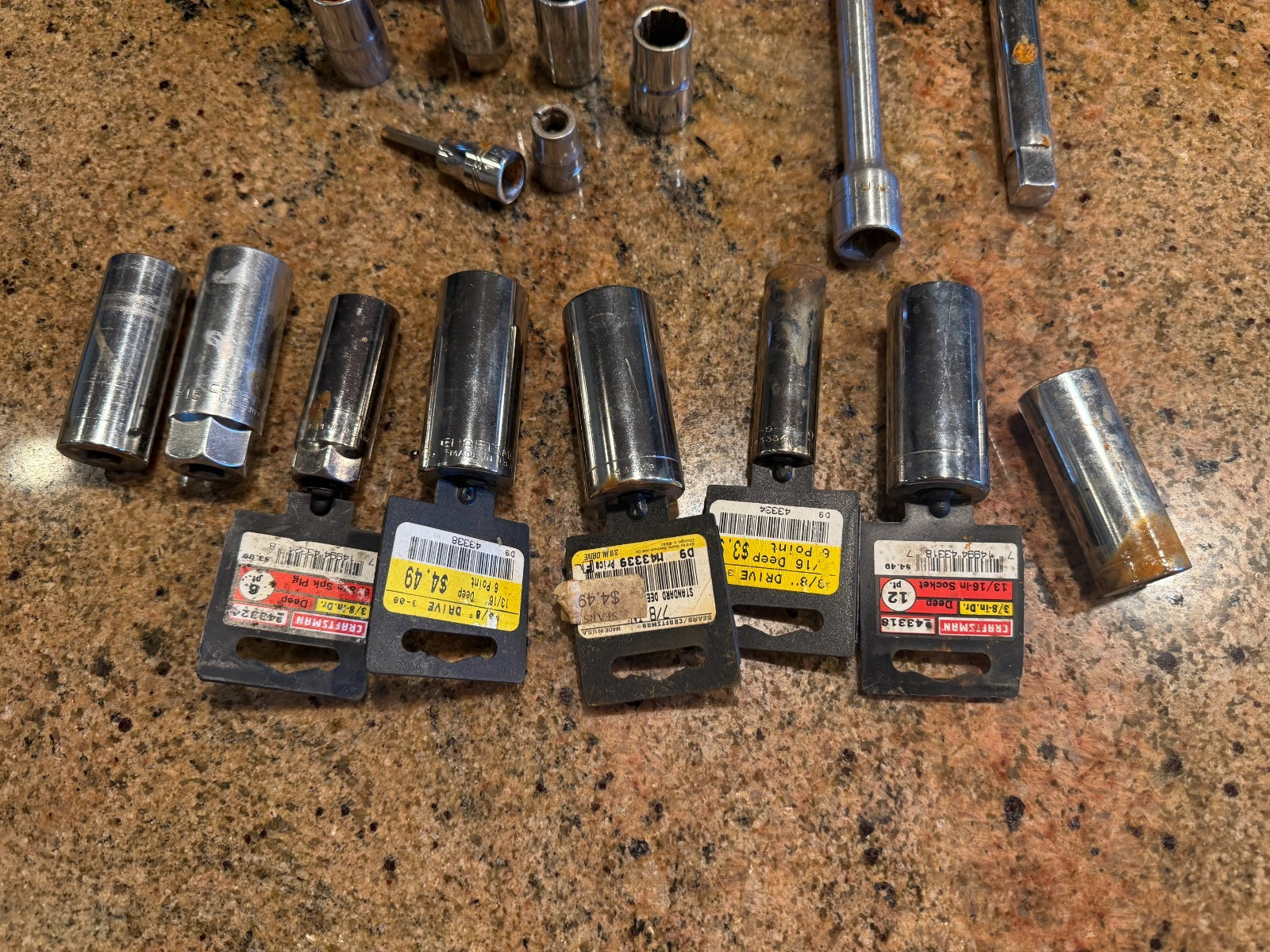 Lot Of 30 Craftsman SAE Sockets Various Sizes And Extensions