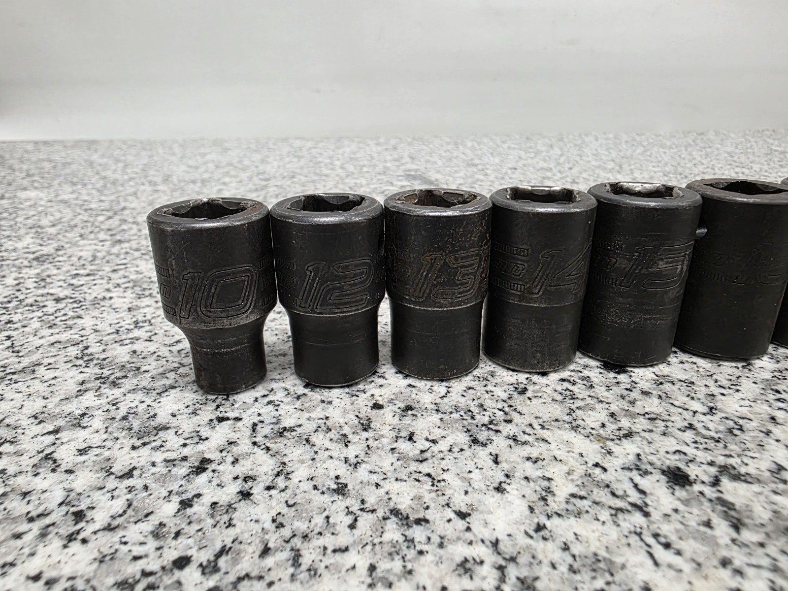SNAP ON 12PC 10MM – 23MM 1/2″ DR METRIC 12 POINT IMPACT SOCKET SET