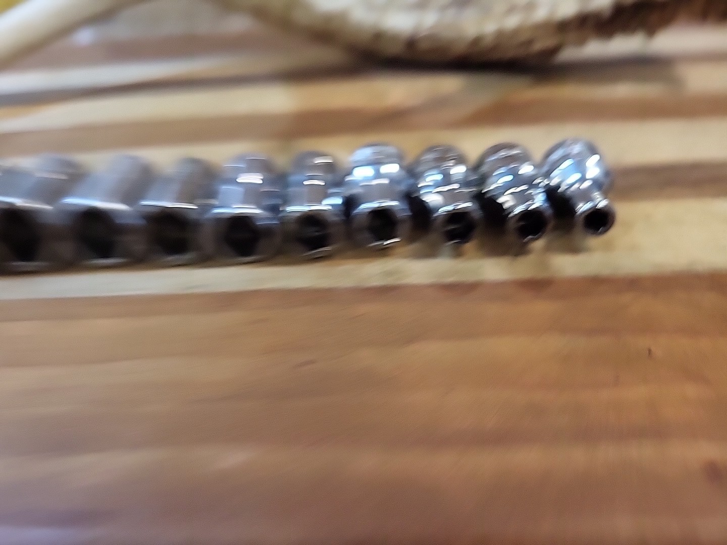 Snap On Tools 113TMMY 13 Pc. 1/4″ Dr. Metric 6 Pt. Shallow Socket Set 4-15mm