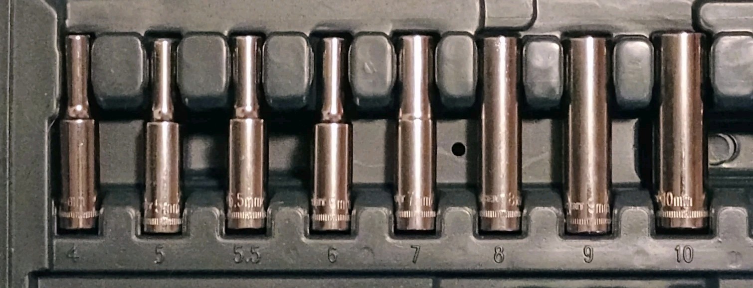 Crescent 8 Piece Chrome 6 Point METRIC Deepwell Socket Set For 1/4″ Drive