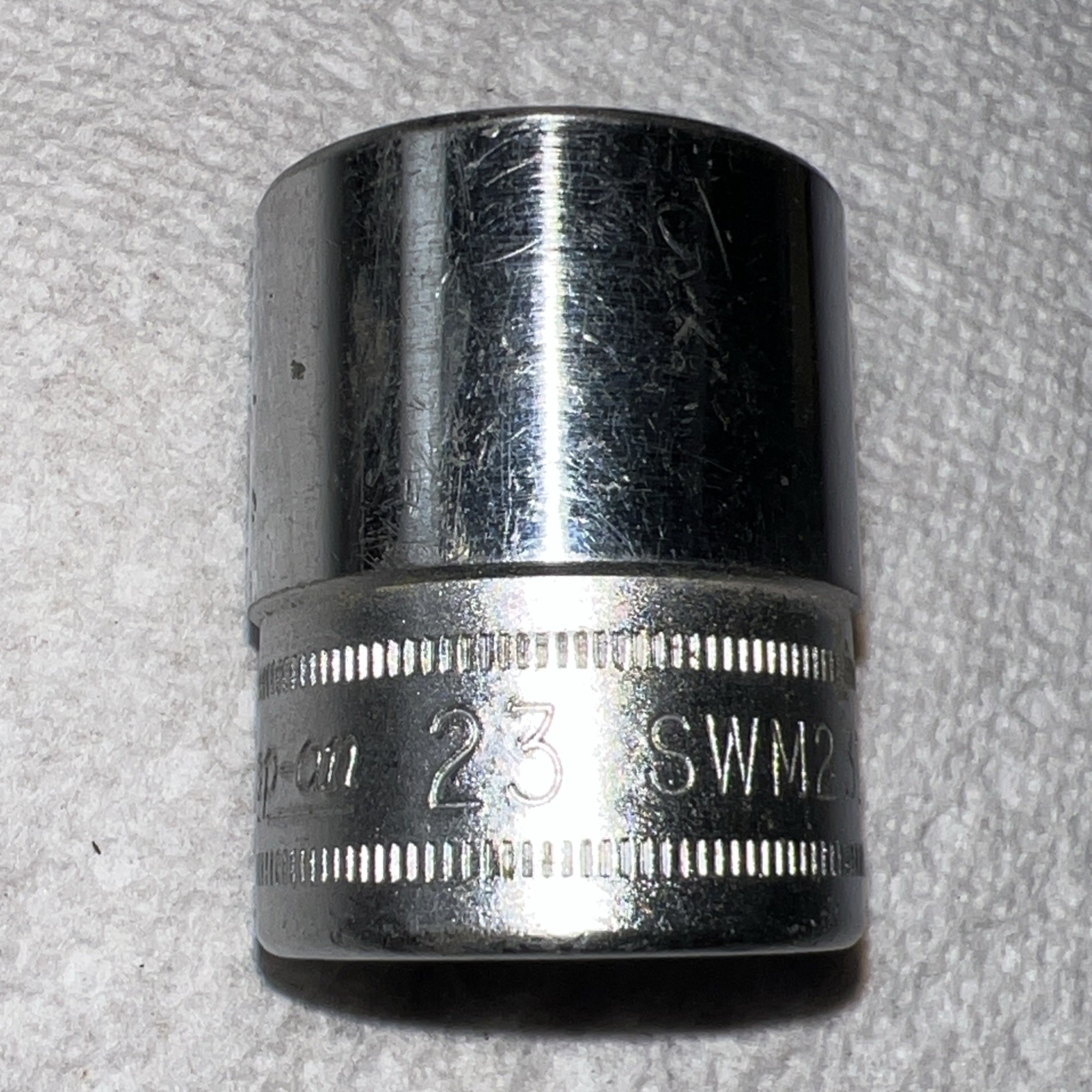 Vintage Snap-on SWM231 1/2″ drive 23mm 12-point chrome socket Made in USA