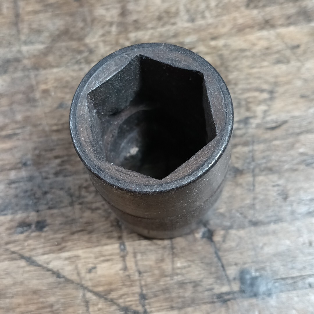 Snap on Tools USA 5/8″ Drive 6pt SAE 1-1/16” Socket 1930’s