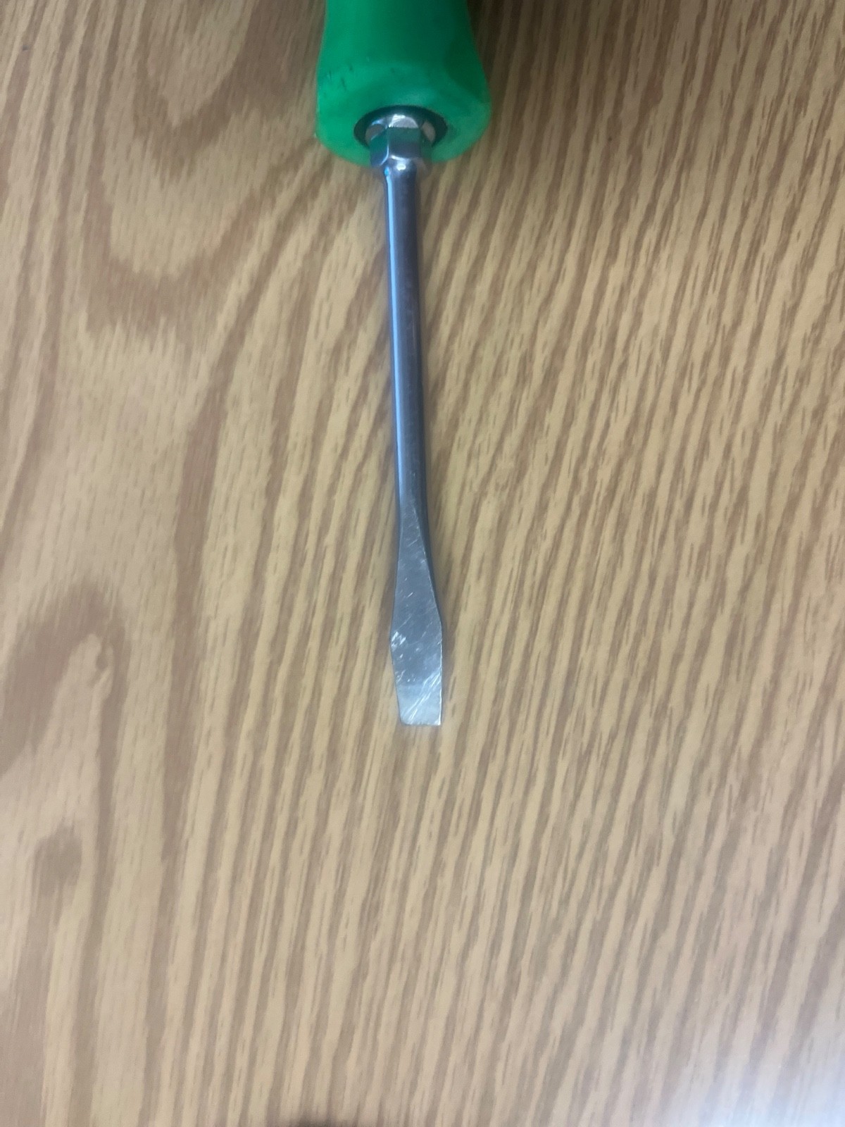SNAP ON -SGD4B – 1/4 GREEN/BLACK COMFORT GRIP HANDLE SCREWDRIVER LOT#55
