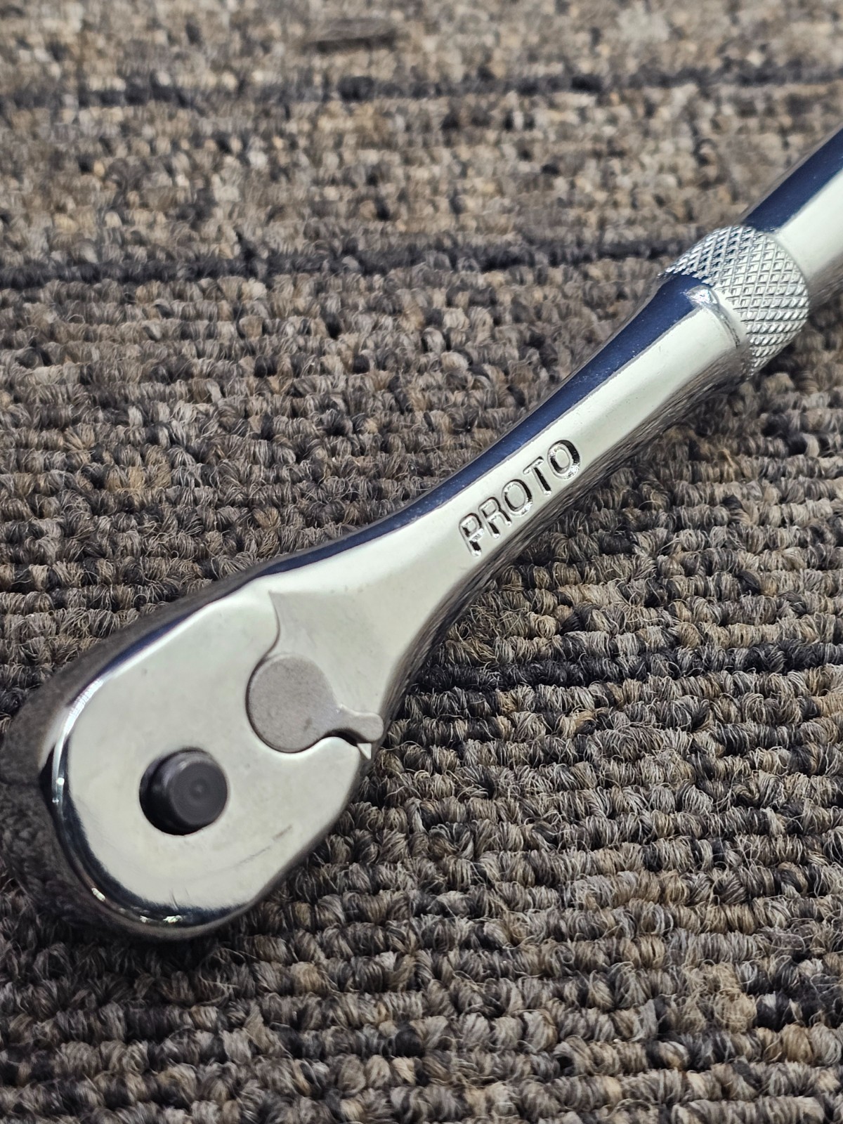 Proto 4749XLQR 1/4″ 45-Tooth Drive Quick-Release Pear Head Ratchet 5-1/2″ OAL