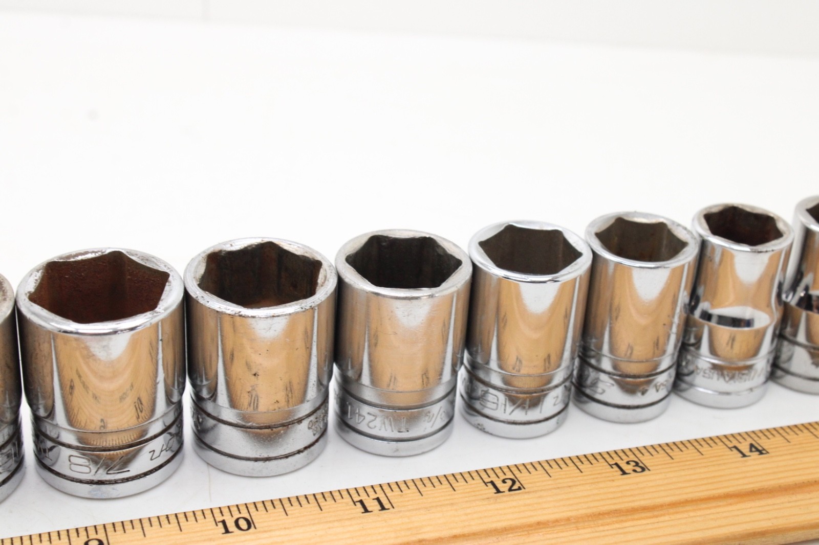 Snap On 315TWYA 3/8″-1-1/4″ 1/2″ Drive 6 Point SAE Chrome Standard Socket Set US