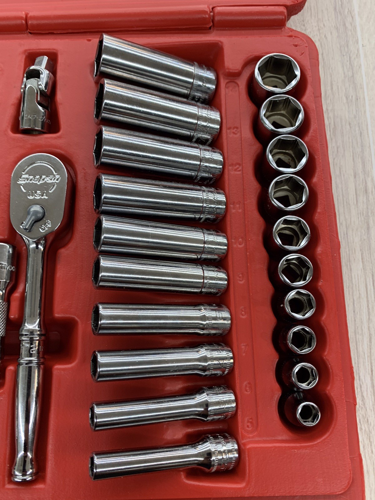 Snap-on 144TMPB 44 Piece 1/4″ Drive 6-Point Metric/ SAE General Service Set USA