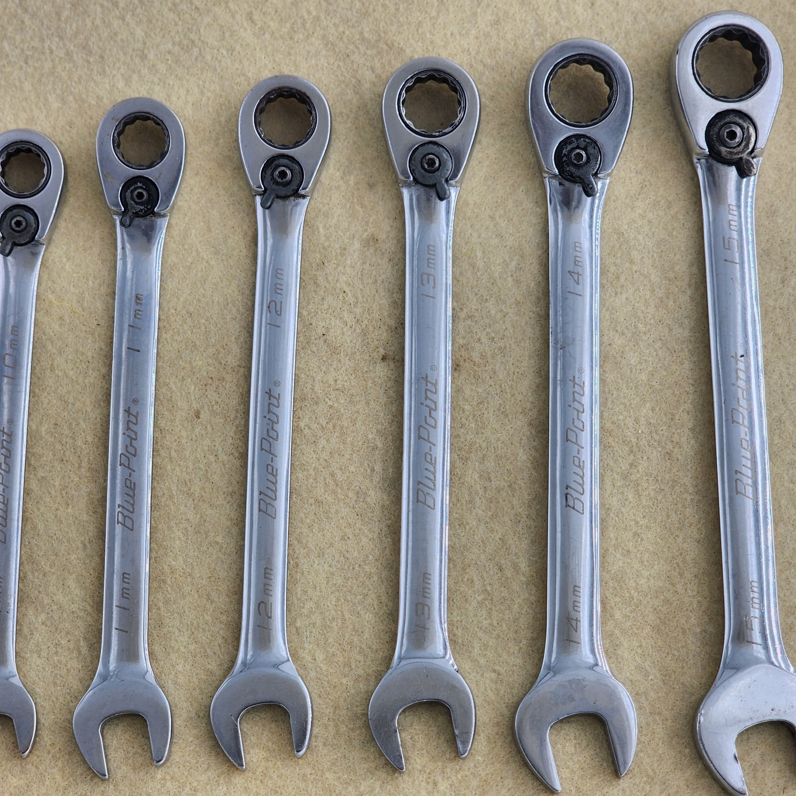 Blue-Point 12 Pc Metric Reversible Ratcheting Combination Wrench Set 8mm-19mm Sn
