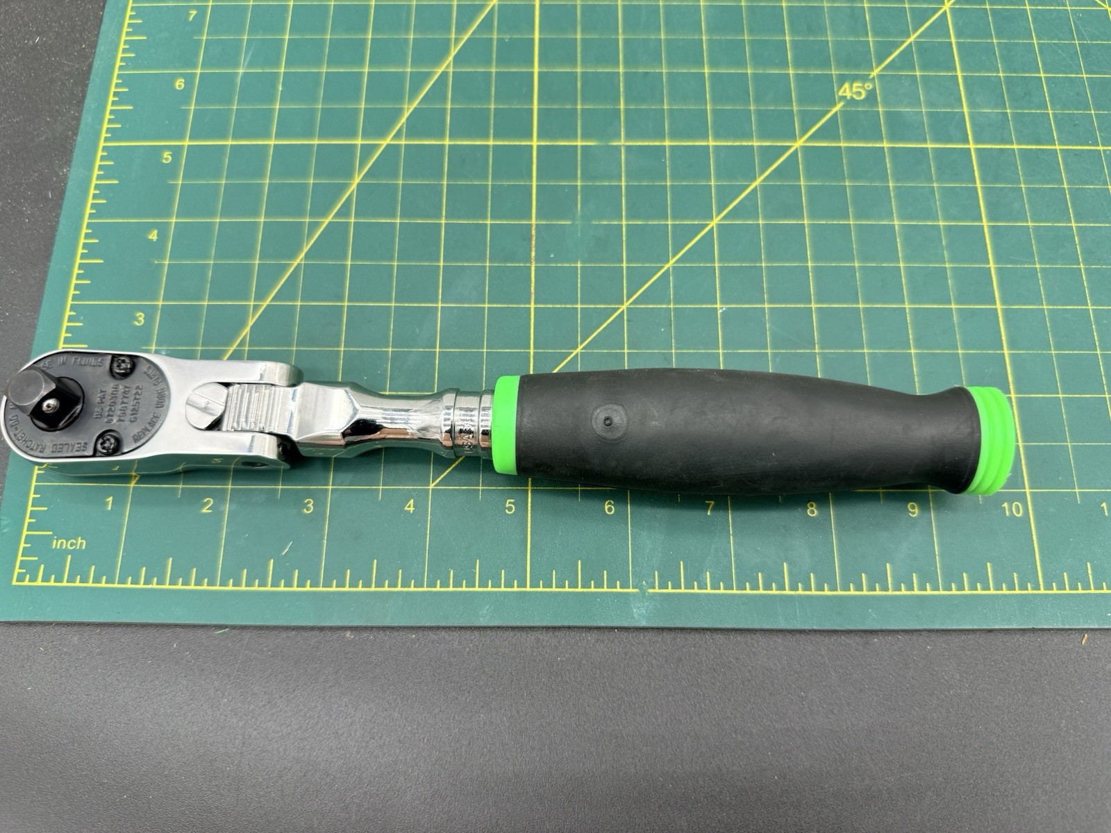 Snap-On Tools FHX80B 3/8″ Drive GREEN Soft Grip Handle LOCKING FLEXHEAD Ratchet
