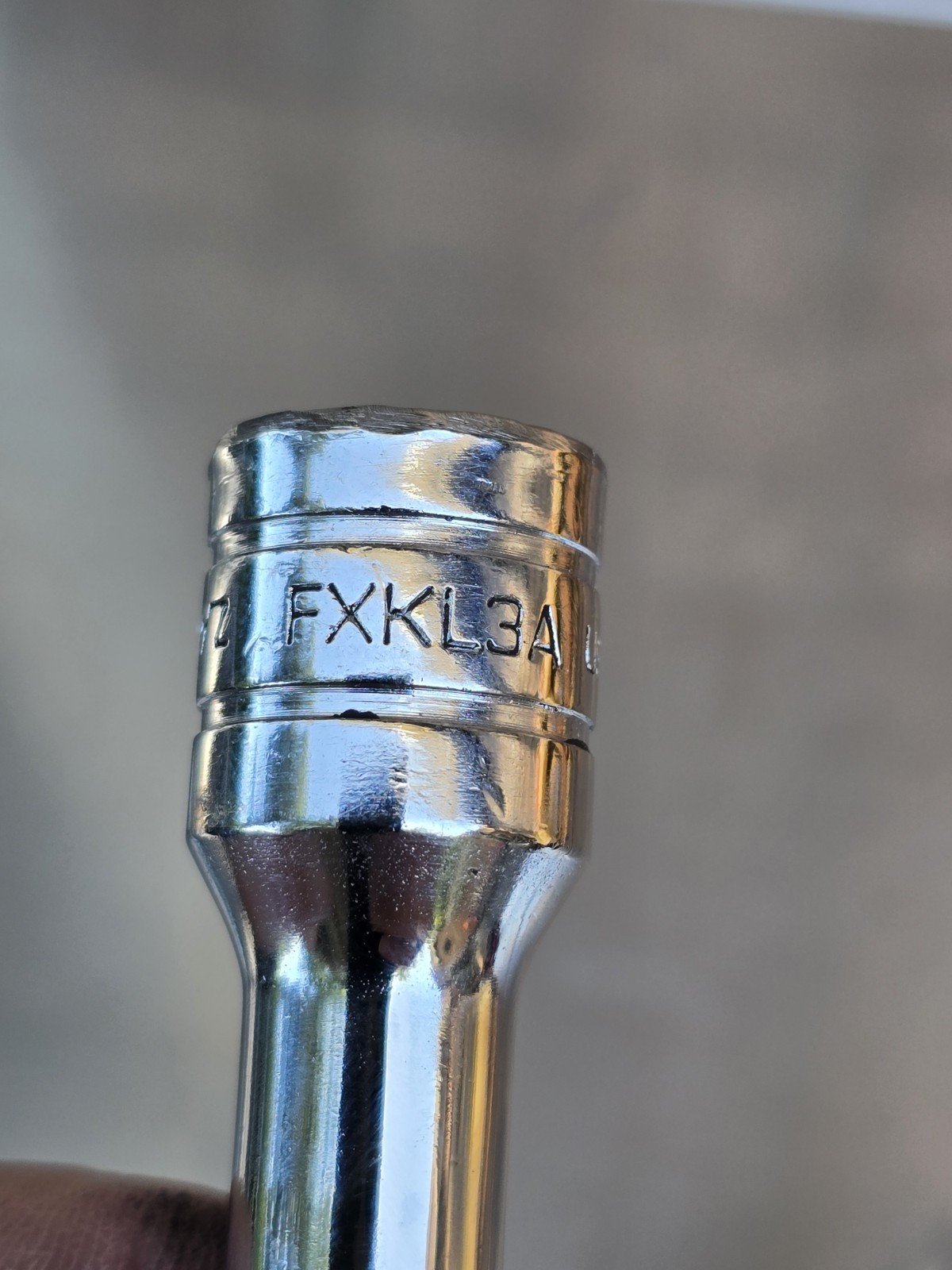 Snap-on 3/8″ Drive 3″ Locking Knurled Extension, Part# FXKL3A