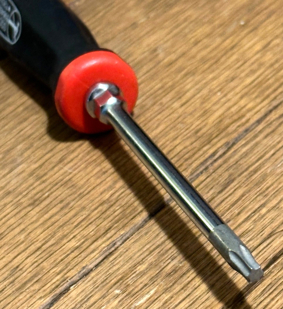 🇺🇸 NEW SNAP ON Tools T20 TORX Driver Screwdriver RED Soft Grip Star Bit Mini