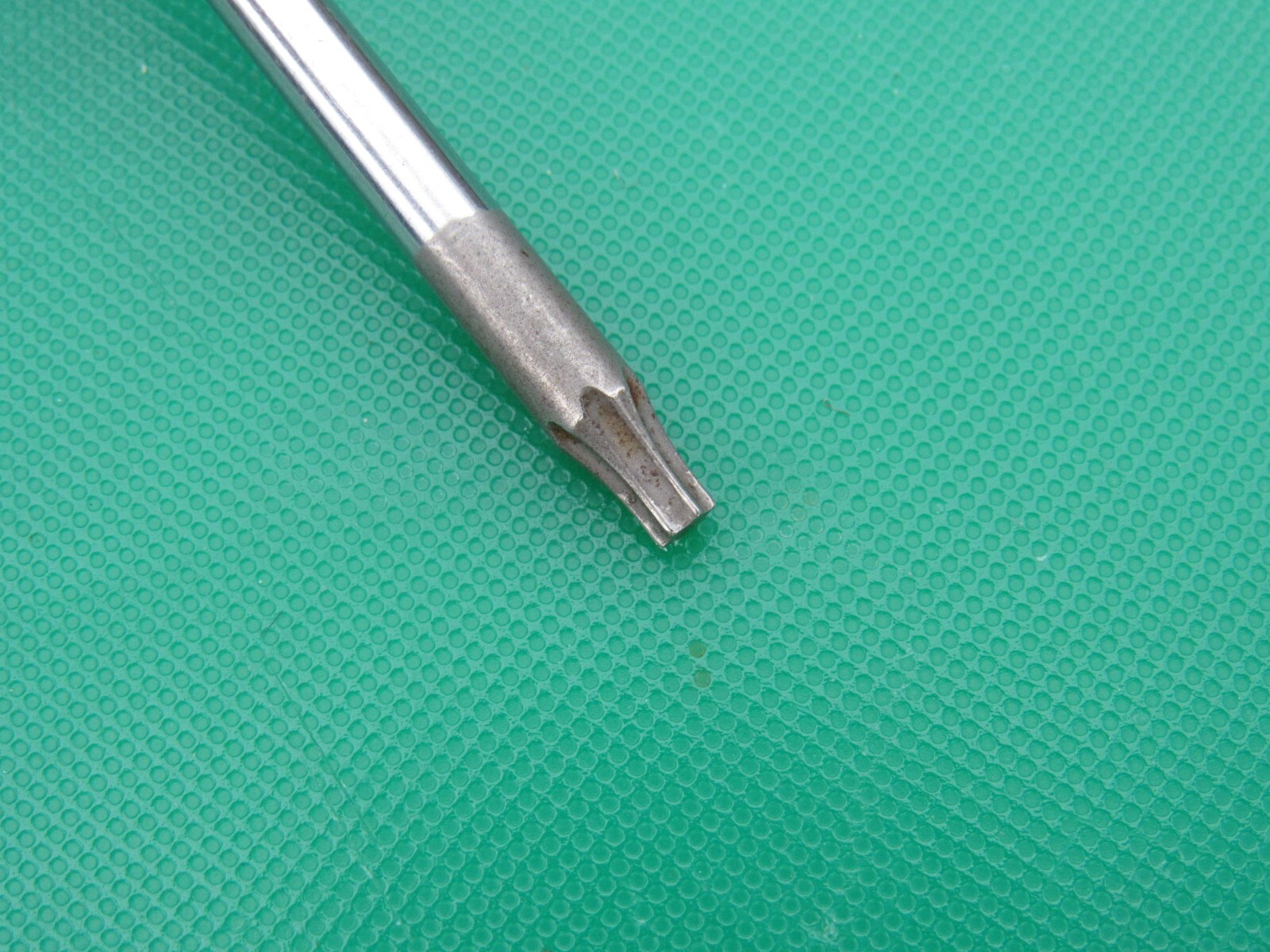 SNAP ON SGDT315A T15 BLACK RED MINI SOFT GRIP HANDLE TORX SCREWDRIVER SGDT315 15
