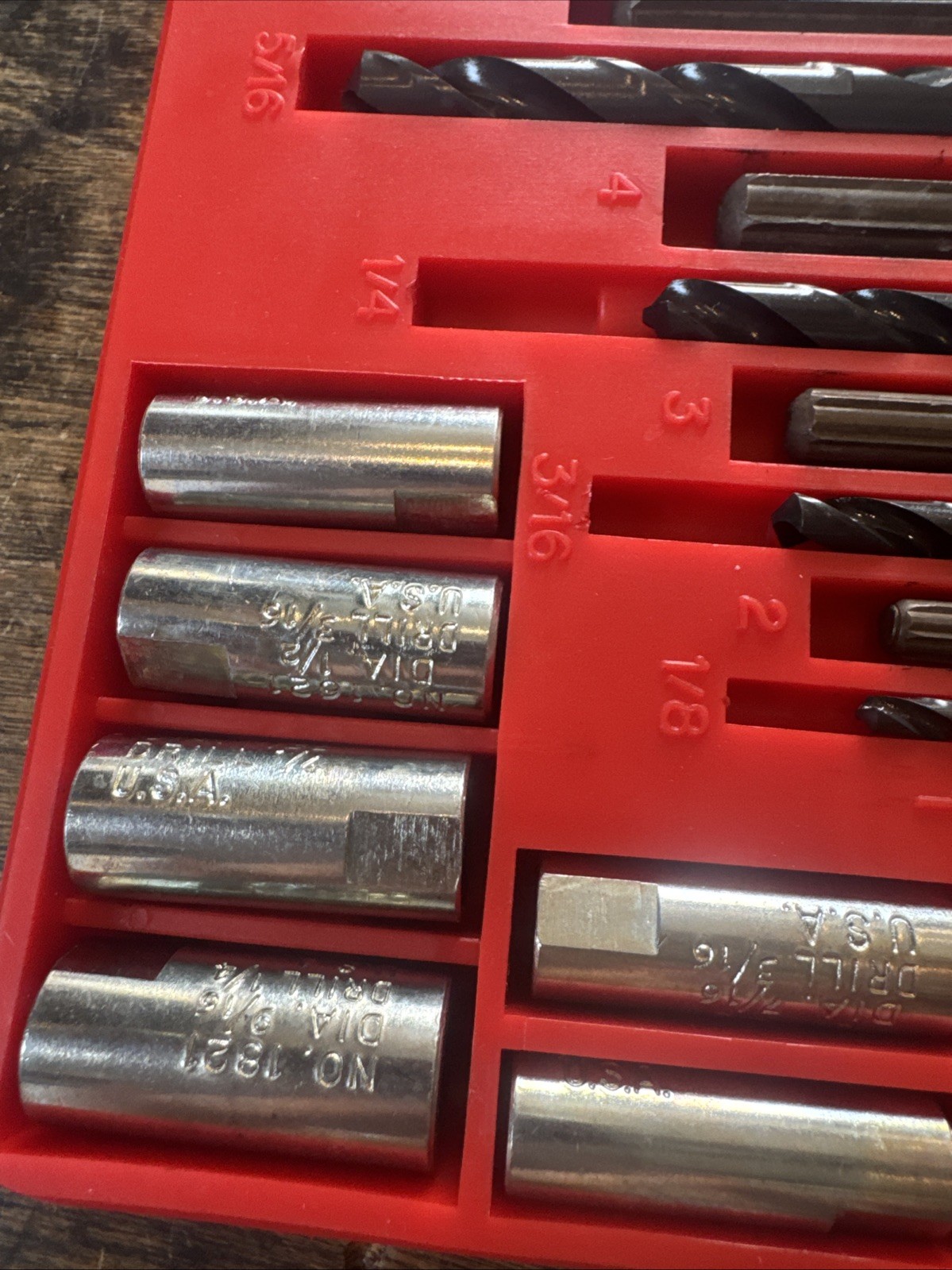 Vintage Blue Point Snap-On Screw Extractor Set No. E-1020 Complete in Case