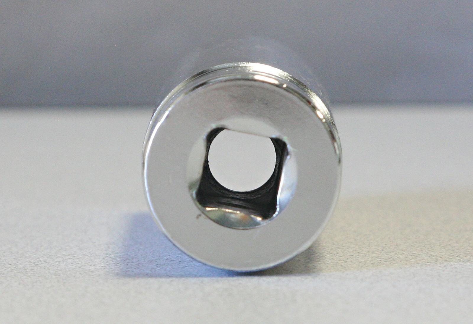 SNAP-ON 1/2″ DRIVE, 6 POINT, SAE, 1″ DEEP SOCKET, TS321. LIKE NEW