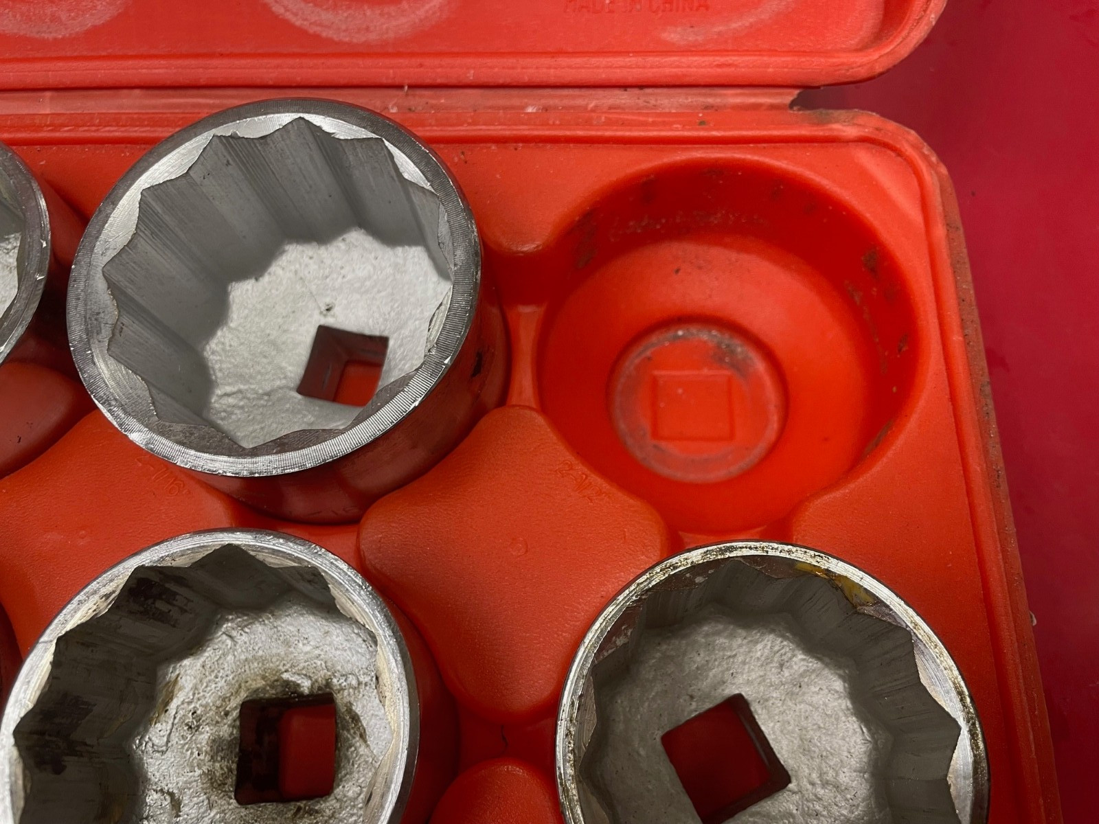 9pc 3/4″ Drive Socket Set 12 Points JUMBO Sockets 2 1/16″ to 2 1/2″ & Red Case