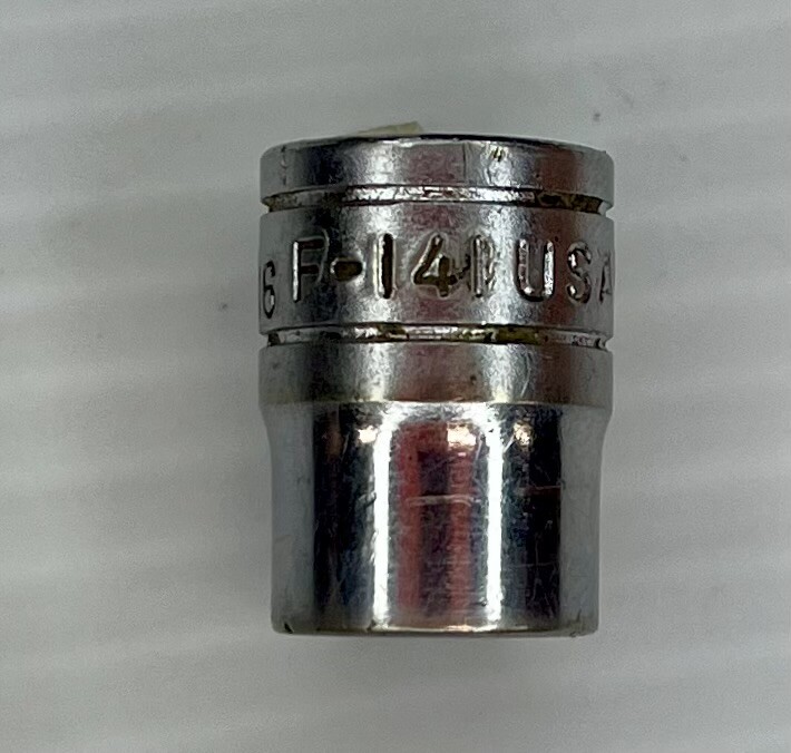 SNAP-ON TOOLS ASSORTED 3/8″ DRIVE SOCKETS – USED & VINTAGE