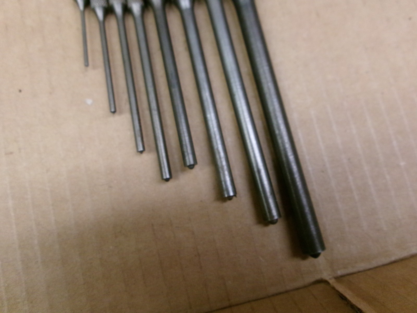 MATCO tools USA 8-Piece Roll Pin Punch Set
