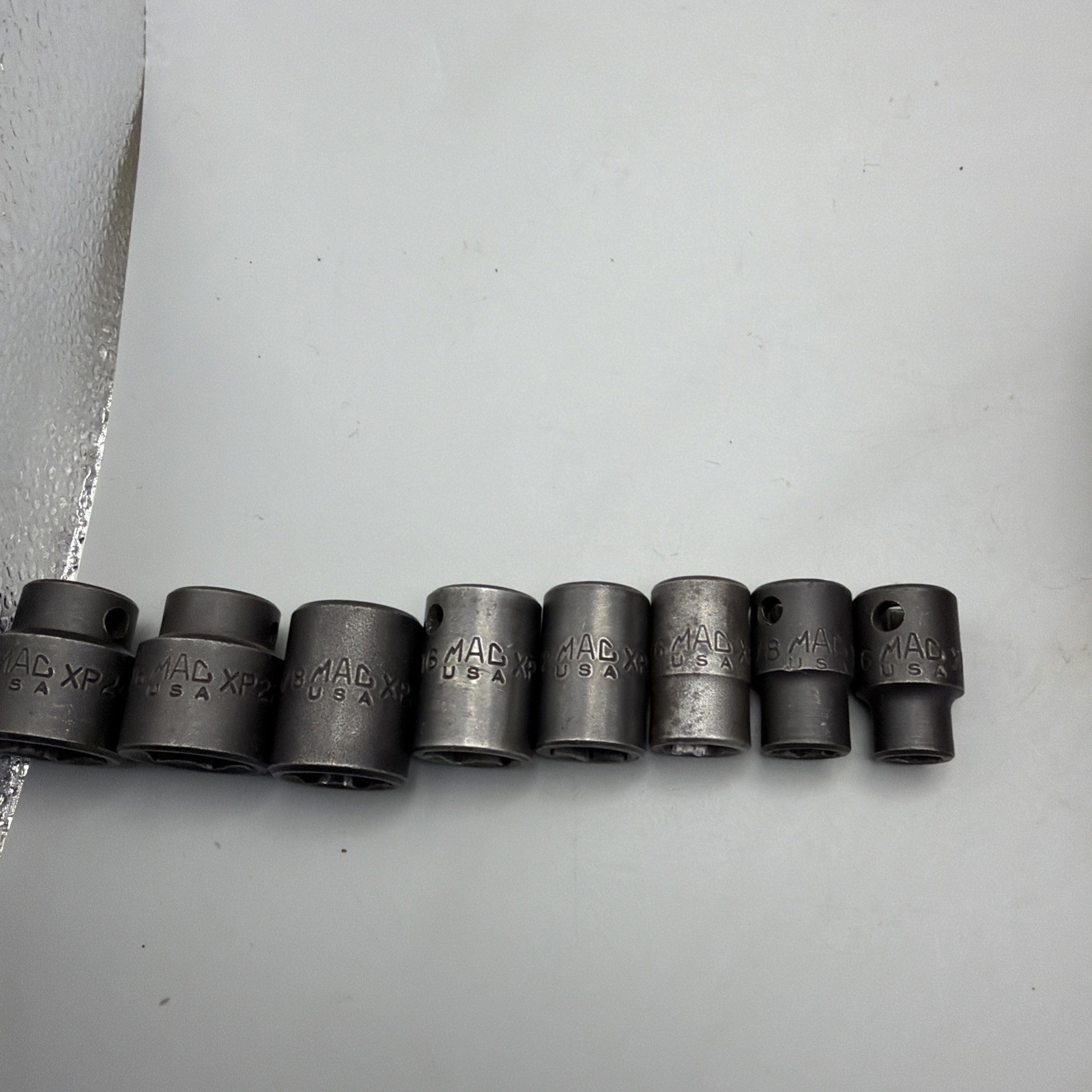Mac Tools 8 Pc 3/8″ Dr SAE 5/16”-3/4” 6-Point Shallow Impact Socket Set XP USA