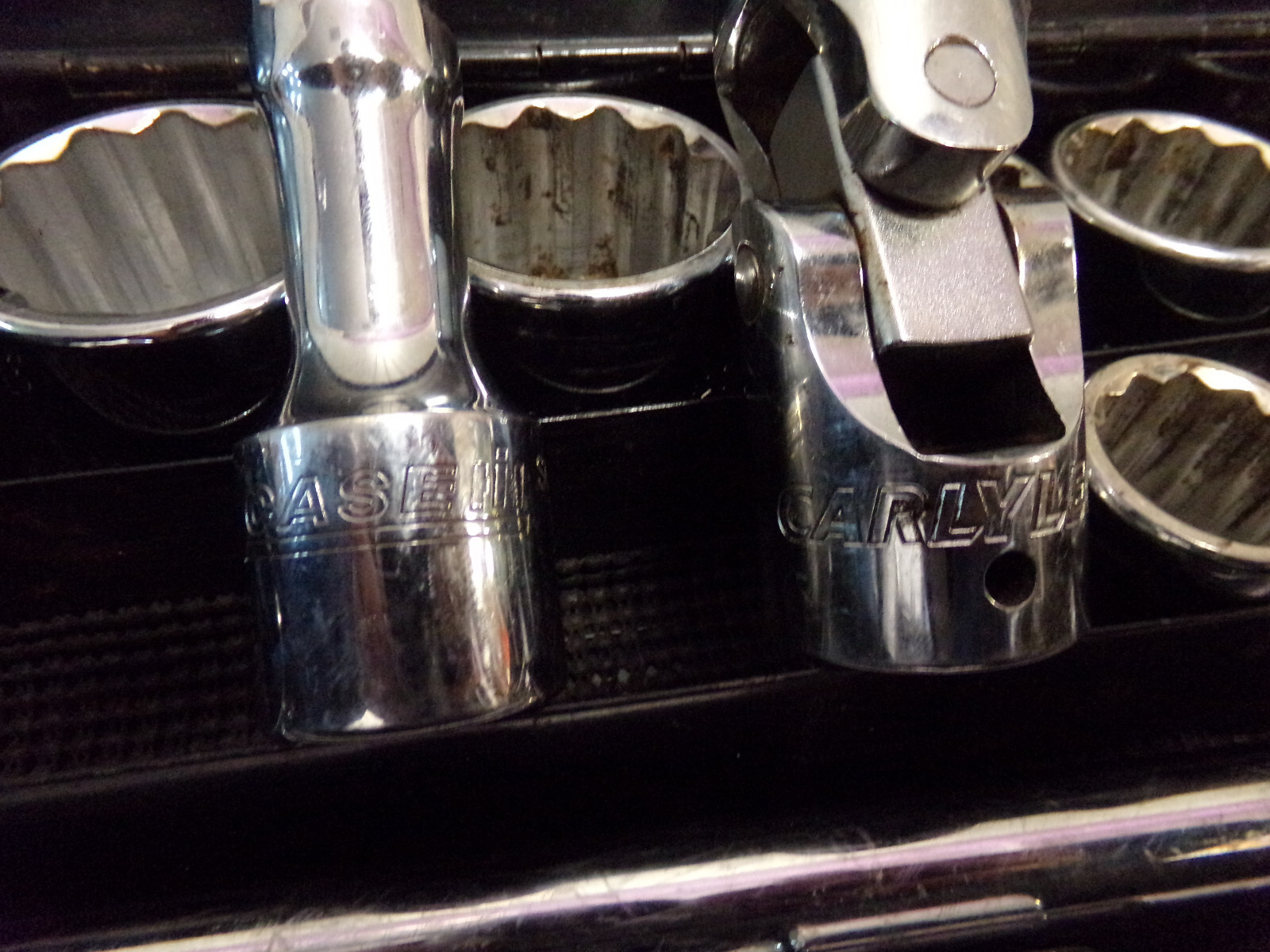 CASE IH PROFESSIONAL 3/4″ Drive Sockets, 1/2″ Breaker, & CARLYLE Extensions 19pc