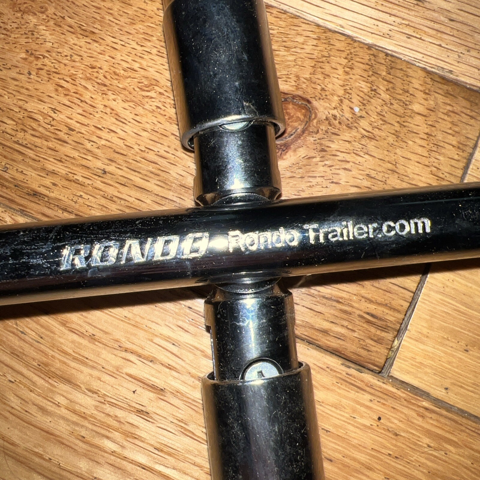 Rondo Trailer Foldable 4 Way Lug Wrench New