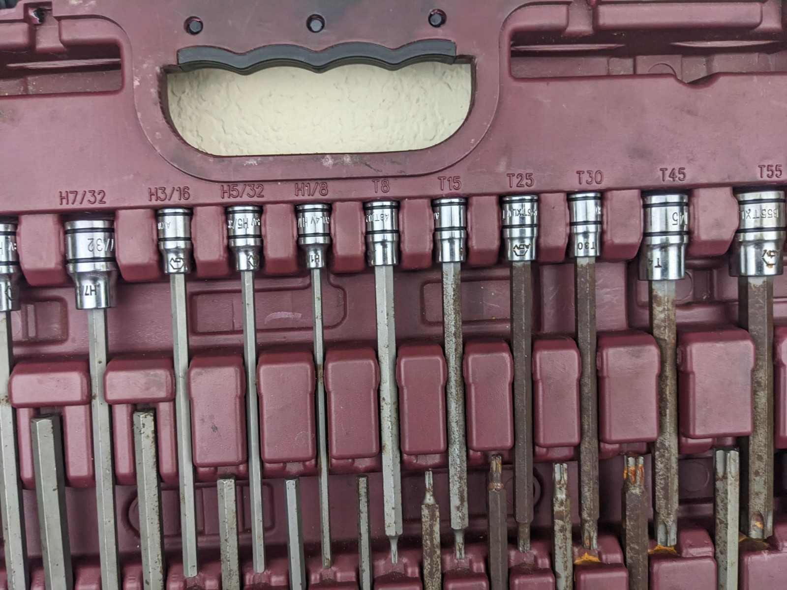 #bo767 Matco Tools 75 Piece Master ADV Hex/Torx Bit Socket Set Model SBS75VA