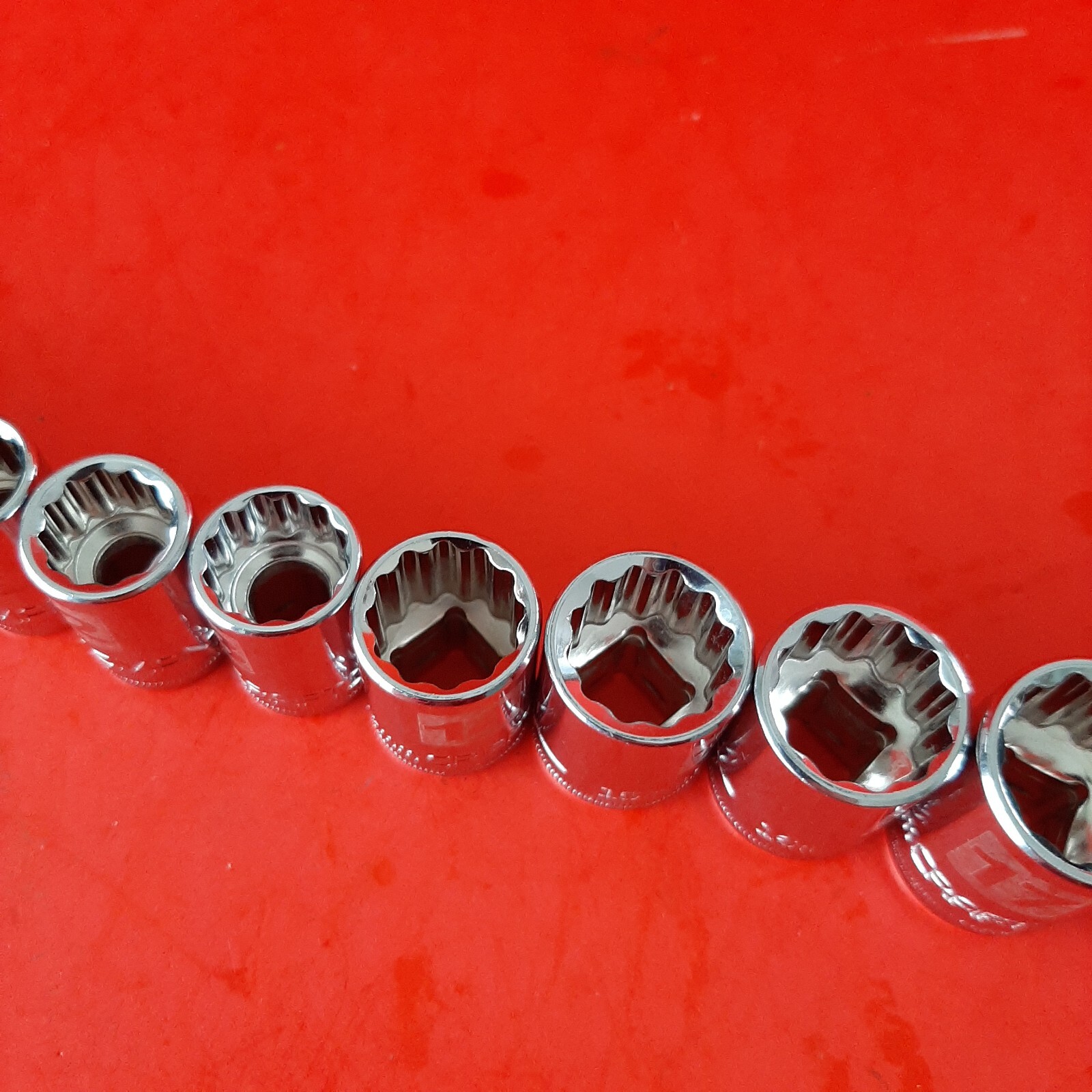 NEW 6-19 21mm Easy Read Craftsman 3/8″ Drive METRIC Shallow 12 Point Socket Set