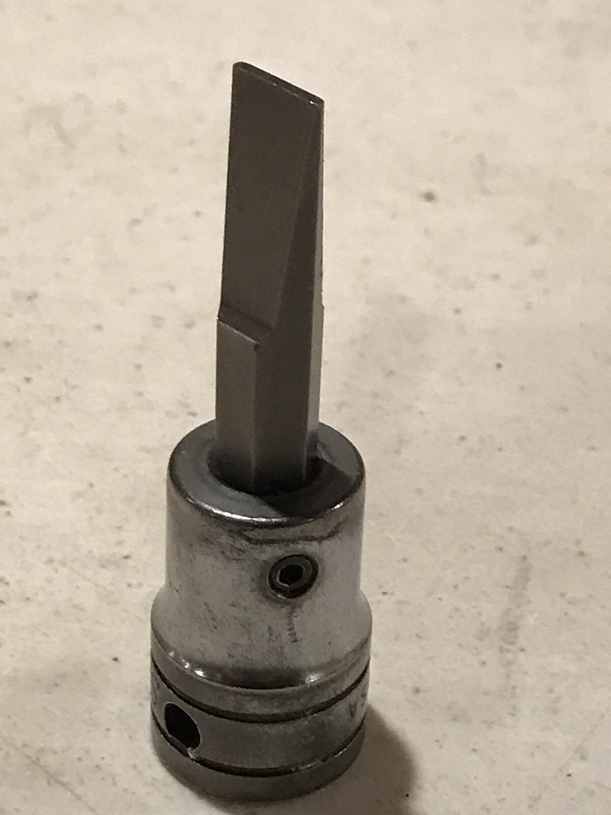 VINTAGE SNAP ON 1/2″ DRIVE FLAT TIP SOCKET DRIVER SW-284