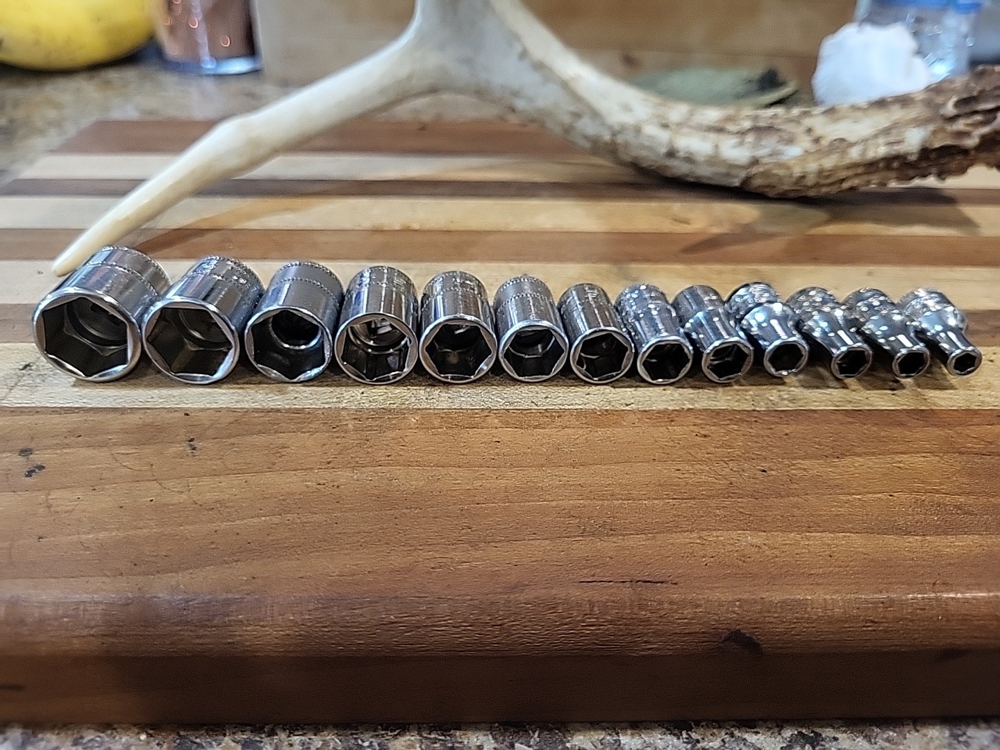 Snap On Tools 113TMMY 13 Pc. 1/4″ Dr. Metric 6 Pt. Shallow Socket Set 4-15mm