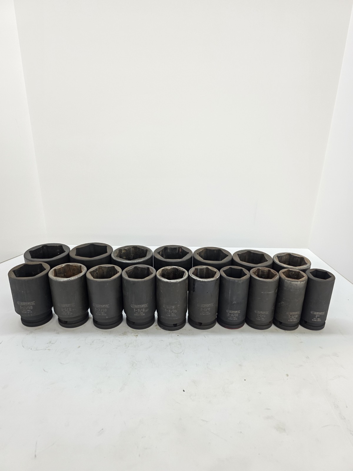 Expert Tools SAE 3/4 Drive Socket Set Deep Sold By Mac Tools 17pc 1″- 2″