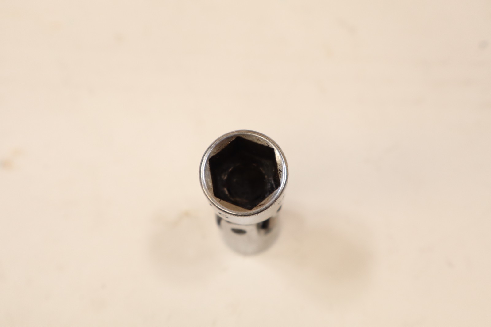 MAC Tools XU186 Swivel Socket 6 Point – 3/8″ Drive 9/16″ Shallow