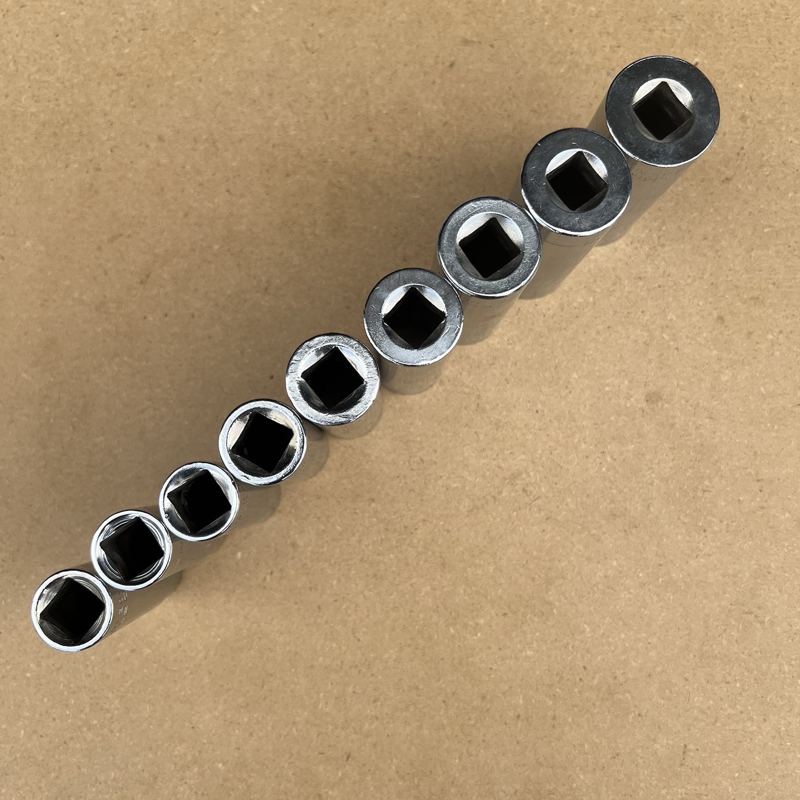 Craftsman 1/2″ Drive 12 Pt SAE Deep Socket Set 1/2″ – 1″ (9 Pcs) V & G Series