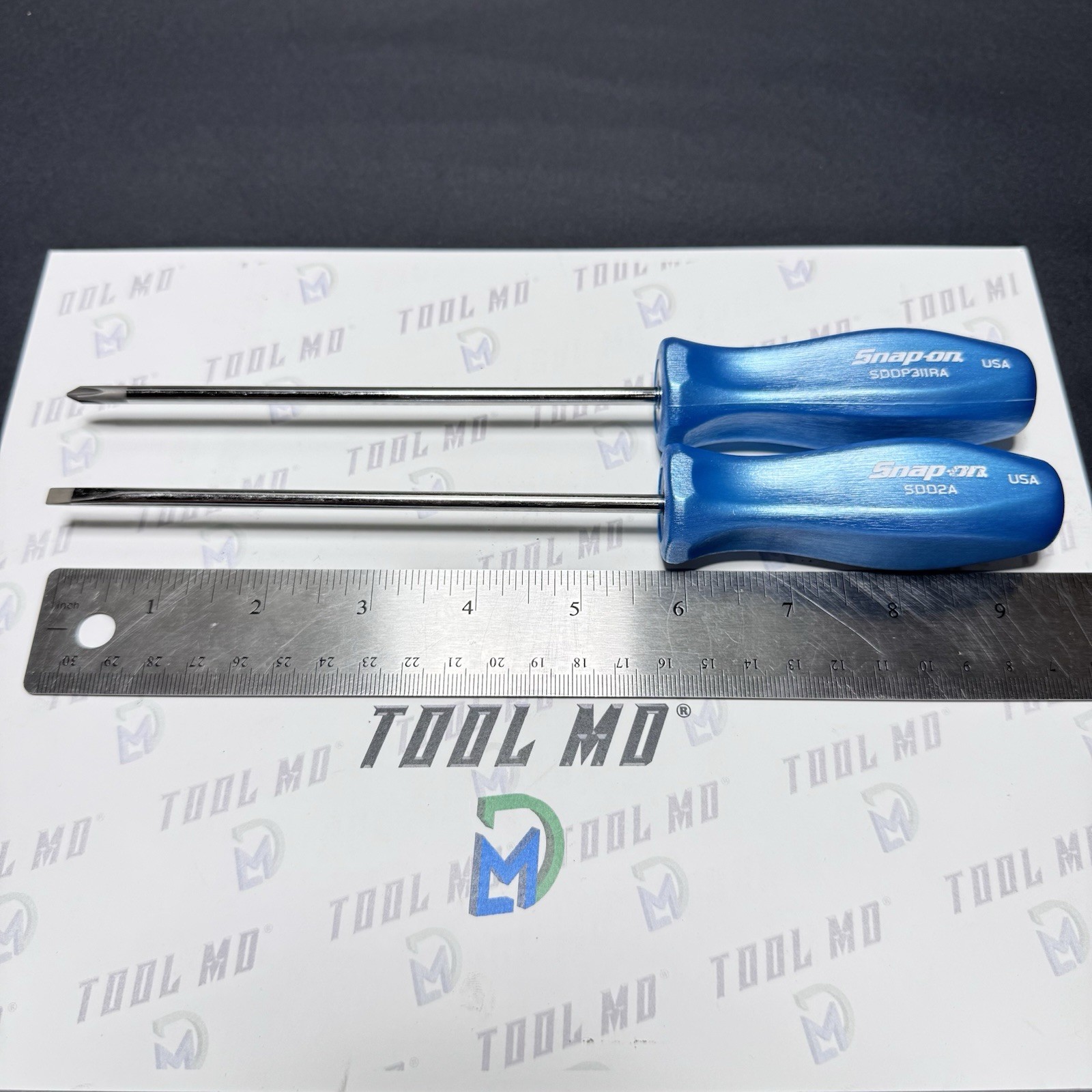 Snap-on Tools USA RARE Custom 4pc PEARL BLUE Hard Handle Cabinet Screwdriver Set