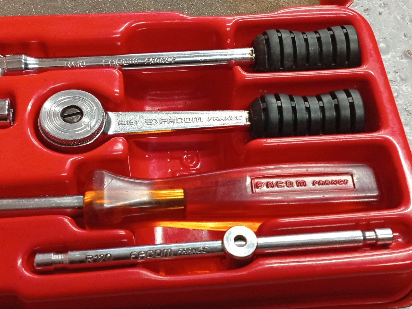 Vintage FACOM metric 1/4″ Drive, 19 Piece Socket Set, Made In France