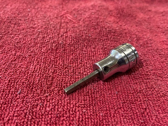 SNAP-ON TOOLS 3/8″ DR 9/64″ SAE HEX BIT SOCKET DRIVER MODEL: FA4.5A USA