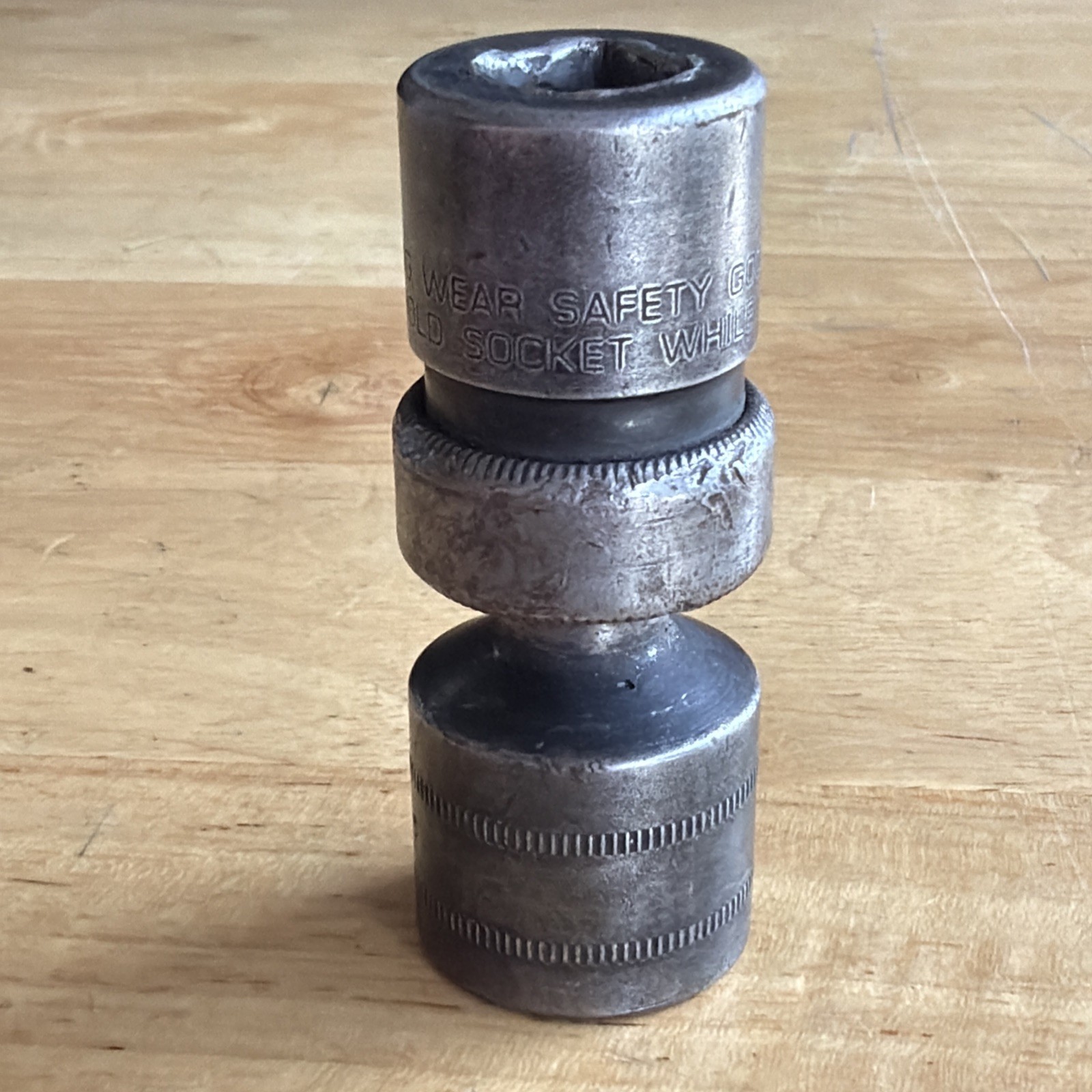 Snap On Tools 18mm Universal Swivel Impact Socket 3/8″ Drive 6pt IPFM18B USA