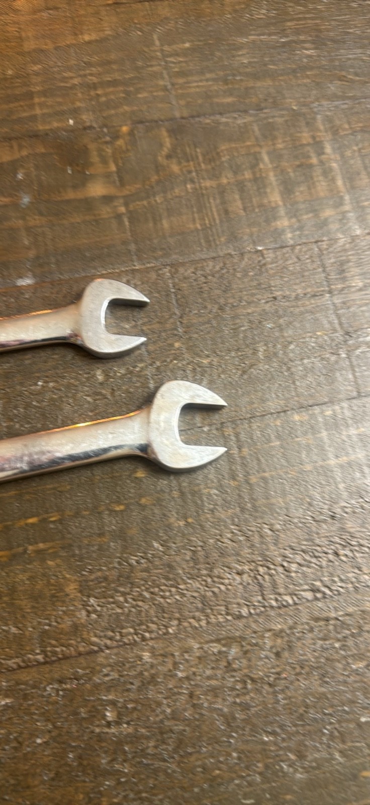 Snap on OEXL wrench’s sold as pair will separate upon request no owner markings