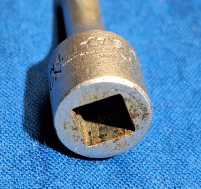 Early Logo Snap-On TM-30 1/4″ drive clutch bit socket