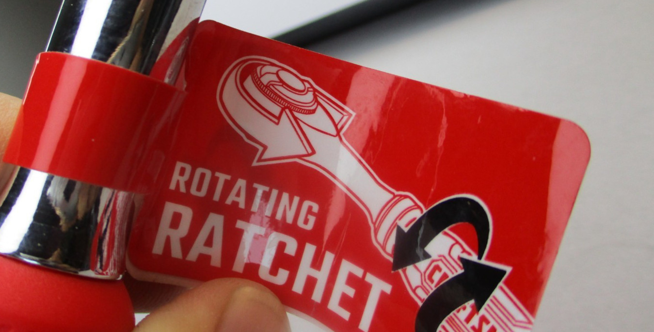 Craftsman CMMT86000 3/8″ Drive Rotator Ratcheting Handle 52 Tooth Ratchet New