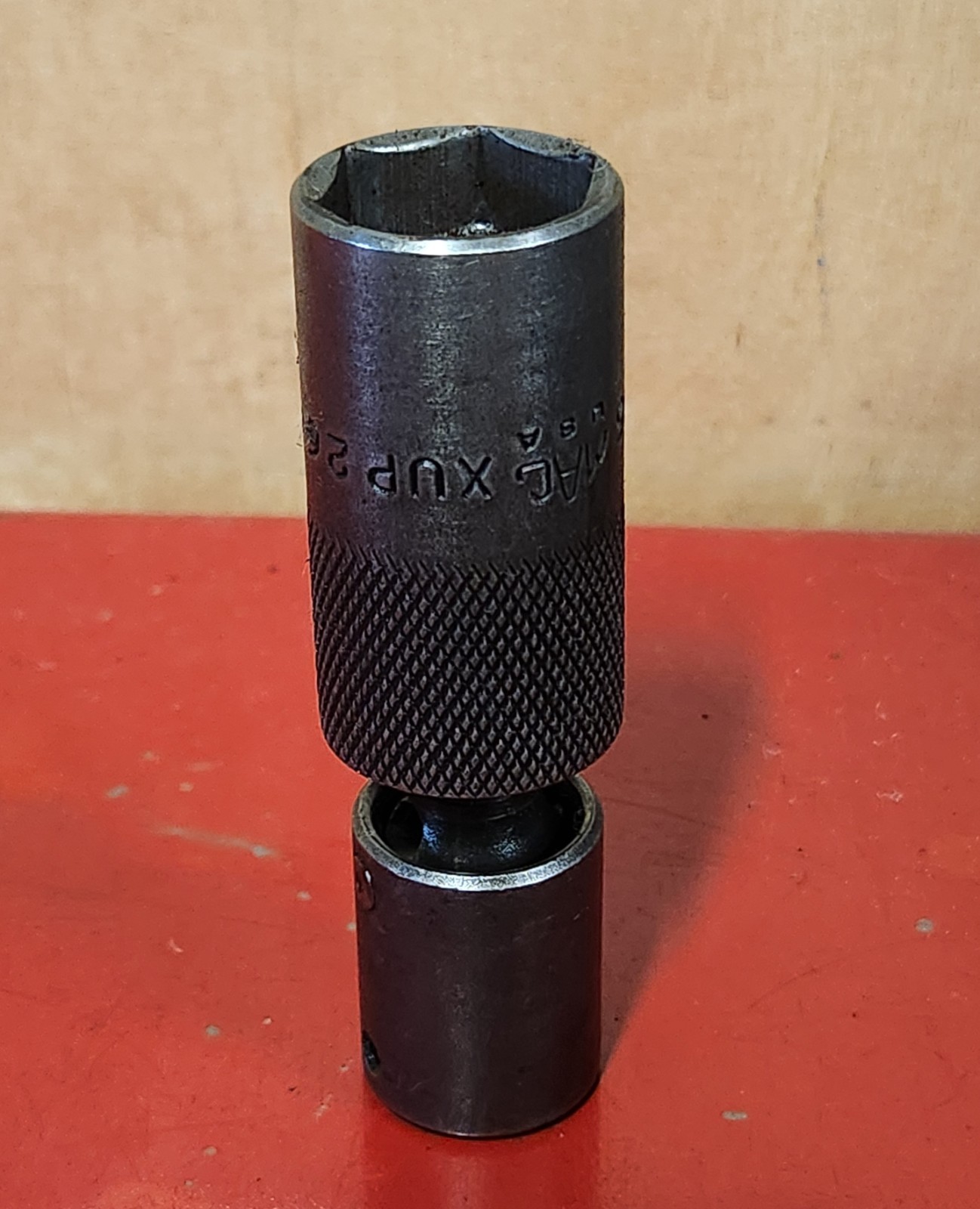 MAC Tools 3/8” Drive 13/16″ Swivel Impact Spark Plug Socket 6pt XUP266DP USA