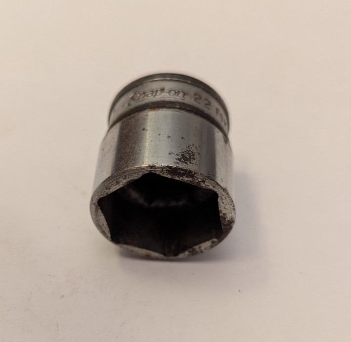 Snap-On Tools USA 3/8″ Drive 22mm 6 Point Shallow Chrome Socket FSM221