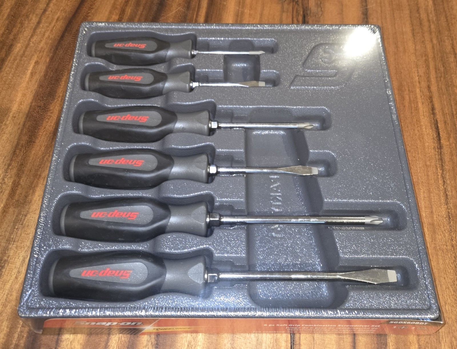 Snap On «Soft Grip-Black/Grey» Screwdriver Set Instinct 6 Piece Set (New)