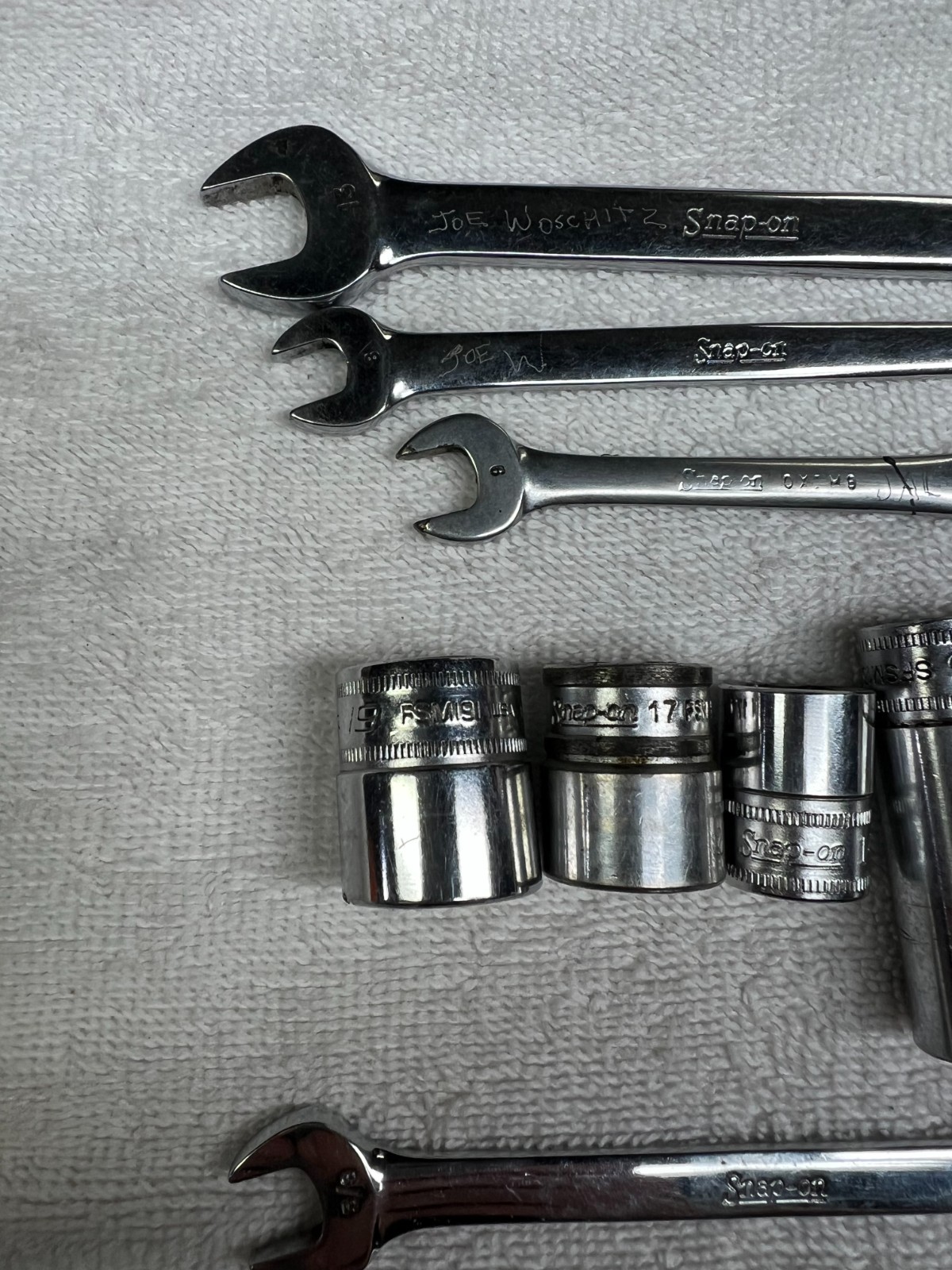 Snap on Combo Wrenches and 3/8 sockets Deep/standard SAE/Metric Lot of 10