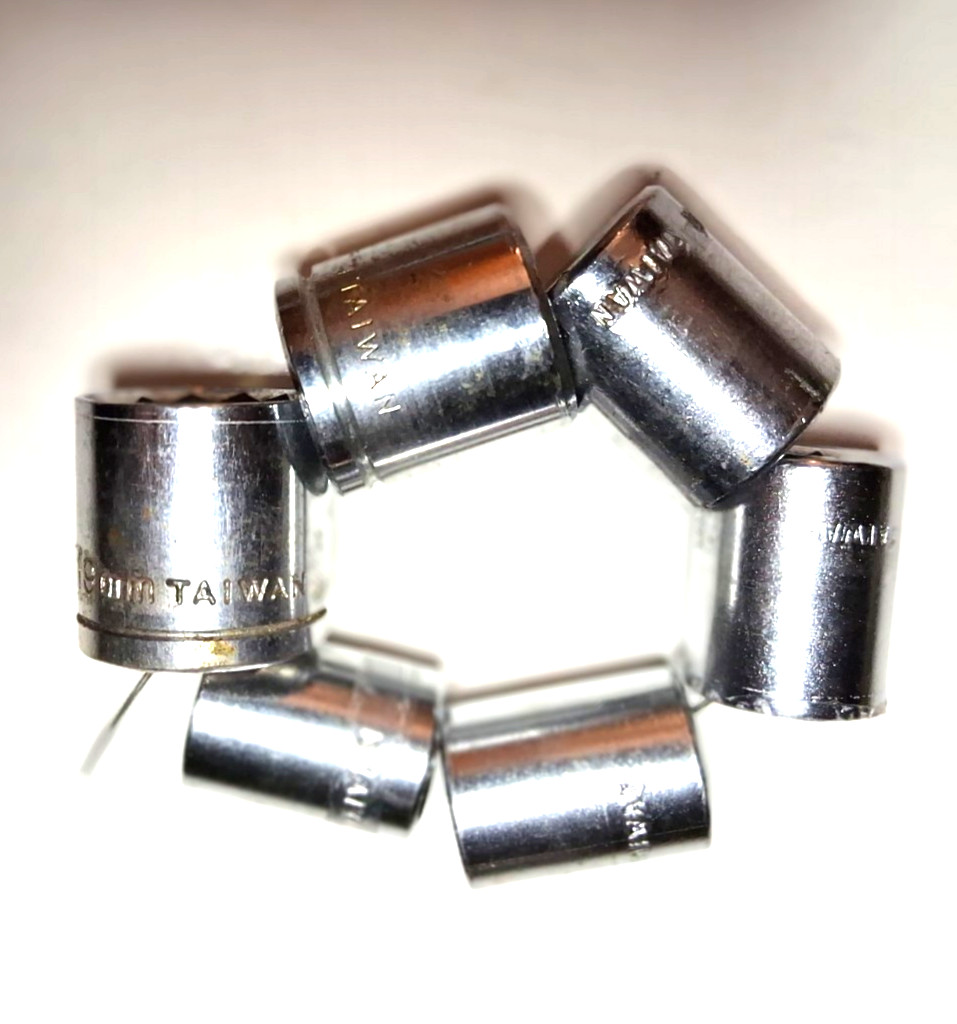 UNBRANDED METRIC SOCKET SET: 12, 13, 14, 15, 17, & 19mm, 12 PT, TAIWAN