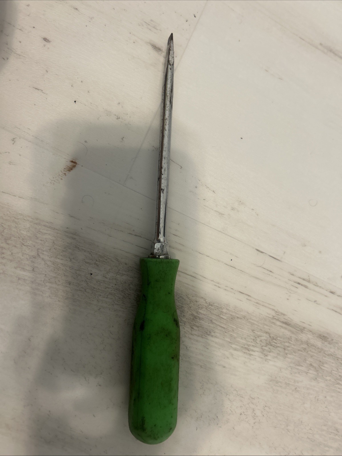 MAC TOOLS PJRB6A SCREWDRIVER 6″ FLAT BLADE 1/4″ BLADE HARD RED HANDLE