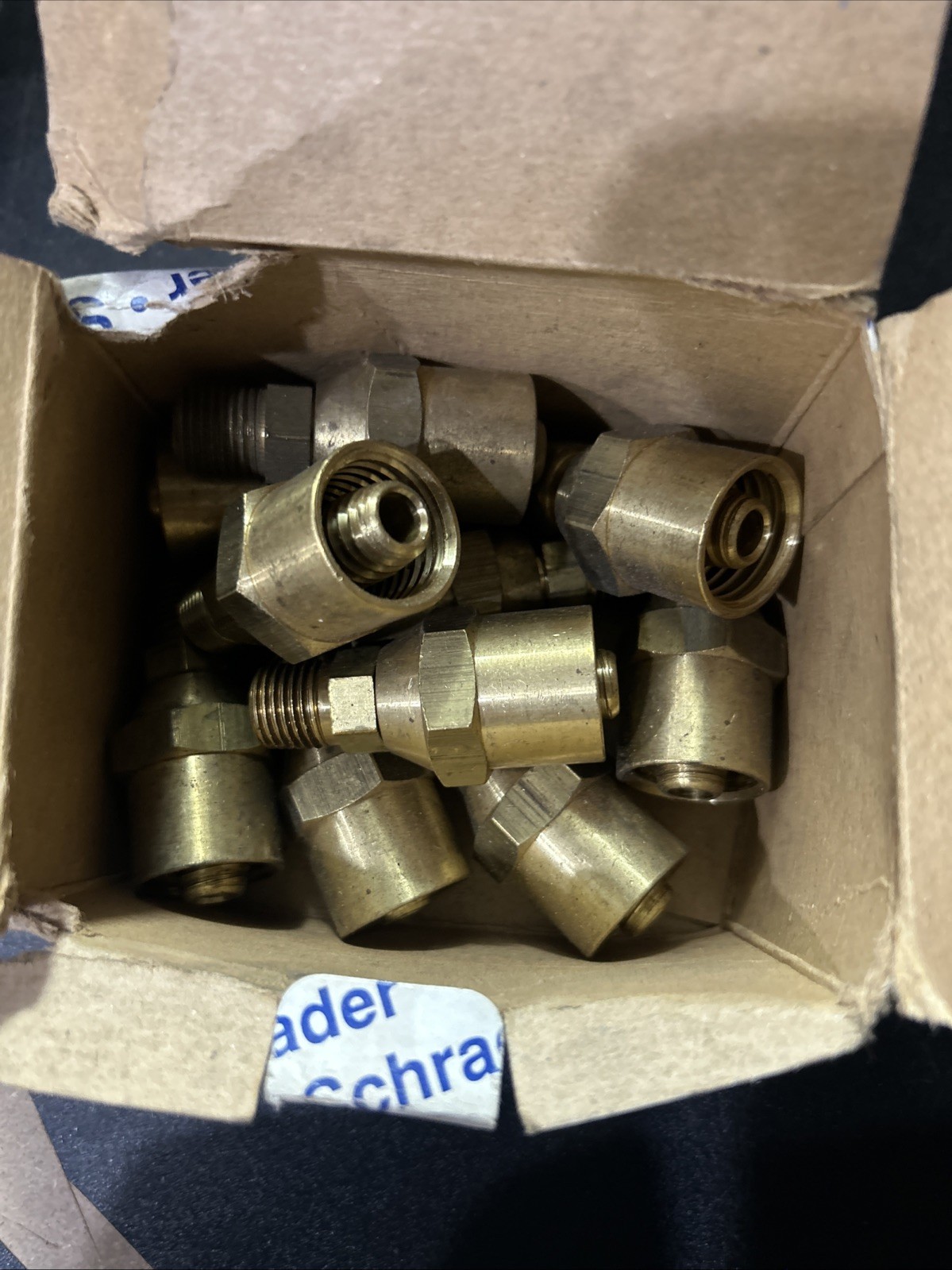 Schrader 3696B 10 Units Coupl’g E161E 3696-7159