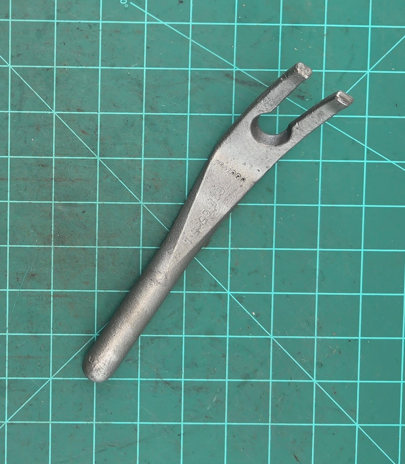 FOMOCO T62F-6565-A 1962 up FORD 260 289 COBRA SHELBY MUSTANG Valve Spring Tool