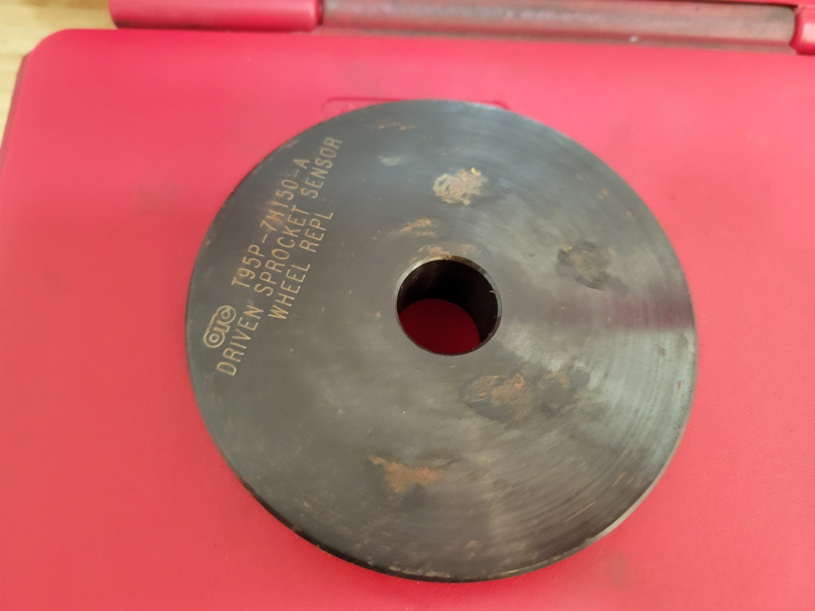 FORD ROTUNDA TOOL T95P-20215-A VALVE TEST GAUGE SET T95P-7H150-A DRIVEN SPROCKE